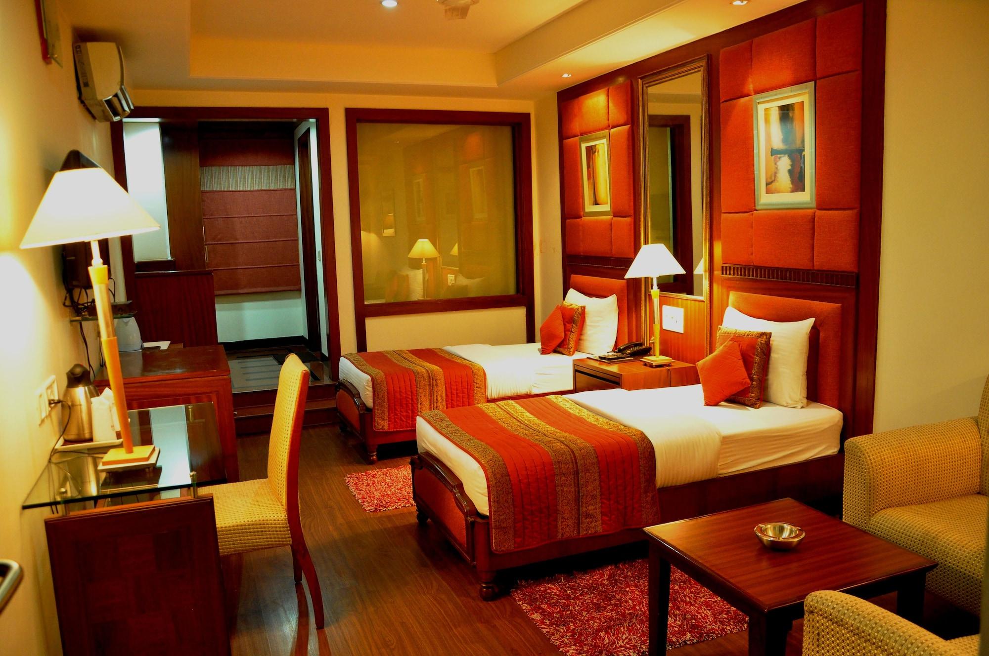 Hotel Jewel Palace New Delhi Exterior photo