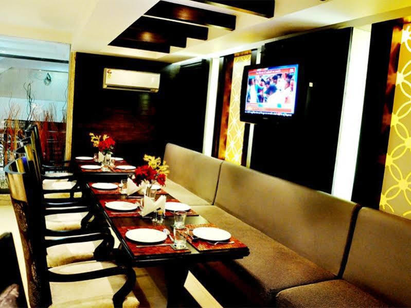 Hotel Jewel Palace New Delhi Exterior photo